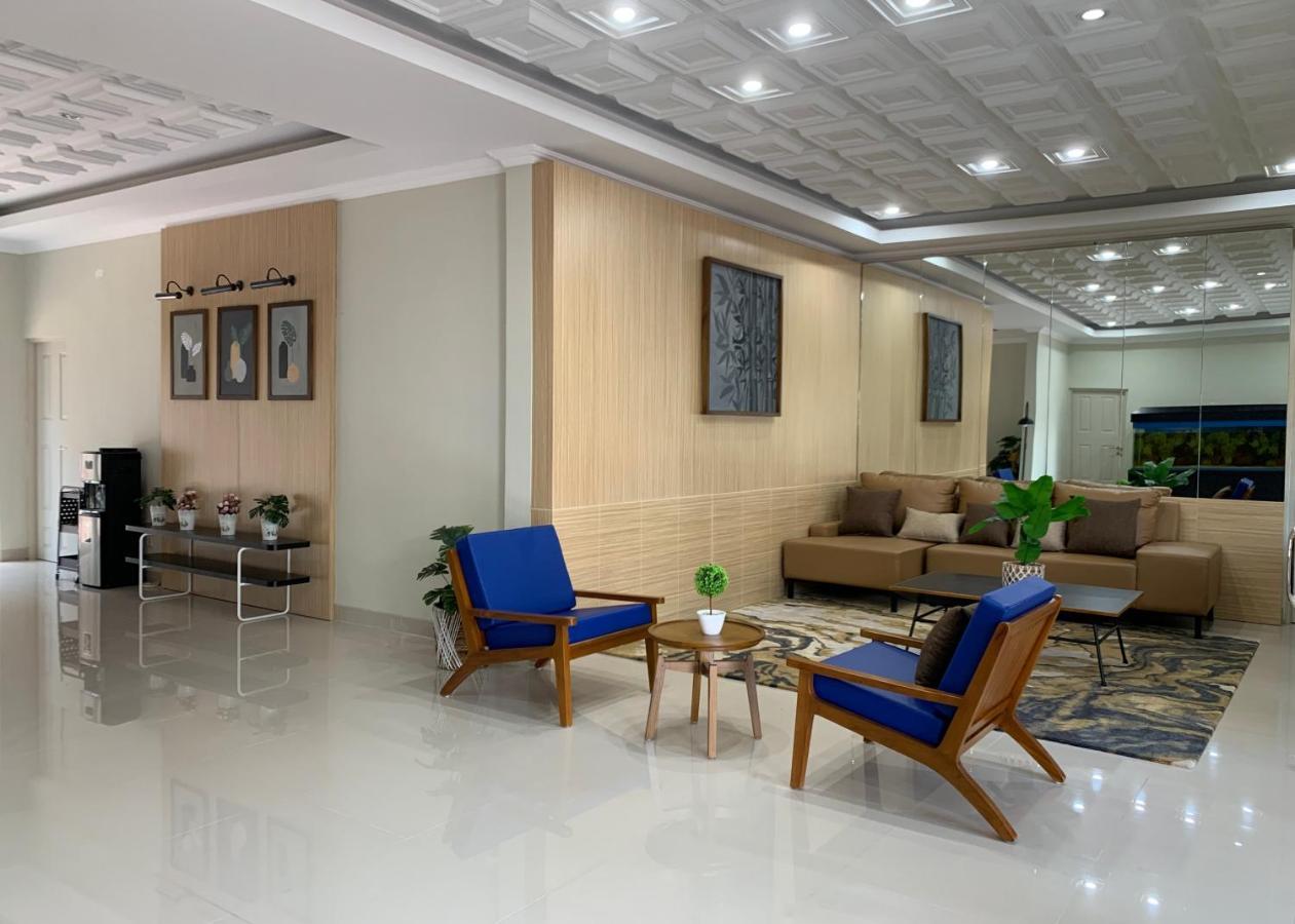Griya Sambilegi Maguwoharjo Redpartner Hotel Exterior photo