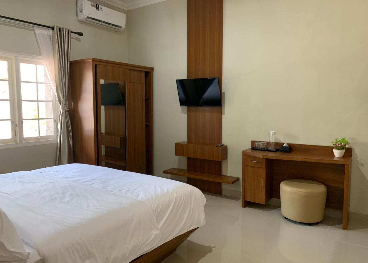 Griya Sambilegi Maguwoharjo Redpartner Hotel Exterior photo